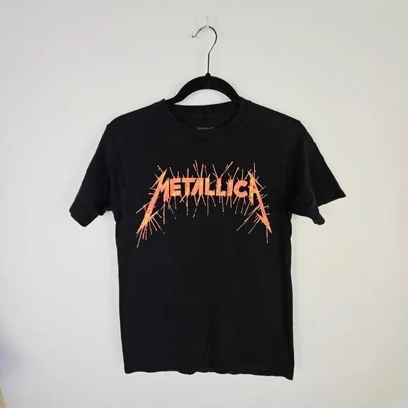 Vintage Style Metallica Band T-Shirt Womens Size Small Black Skull Graphic Metal - Picture 3 of 7
